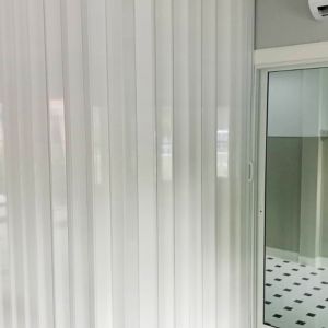 รับติดตั้งฉากกั้นแอร์